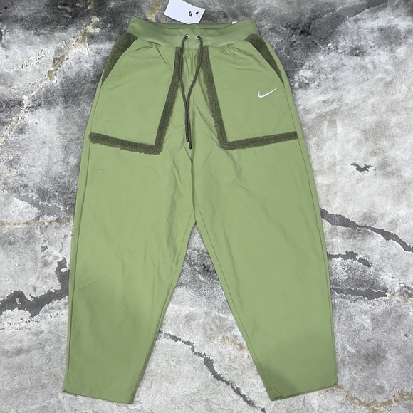 NEW!! Nike Sportswear Essential Woven High-Waisted Curve Pants - Small - Picture 5 of 9